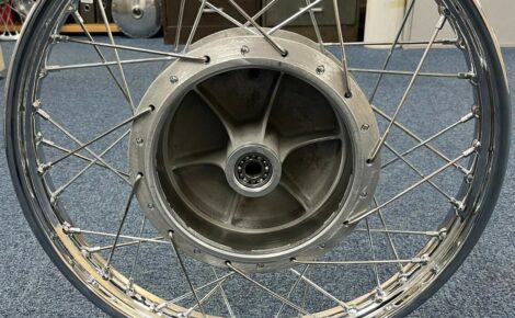 Norton Commando 750 front wheel hub